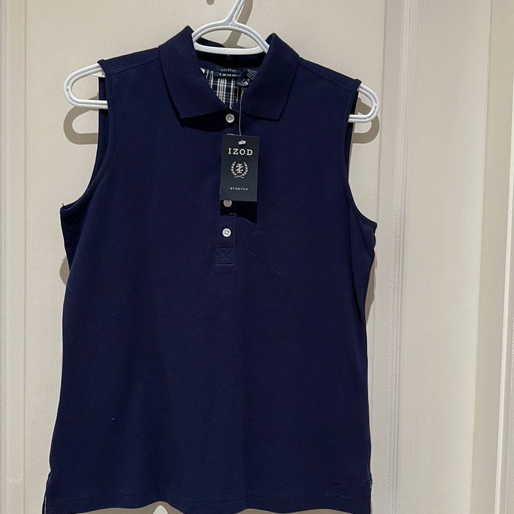 Nwt. Izod poloshirt for women
